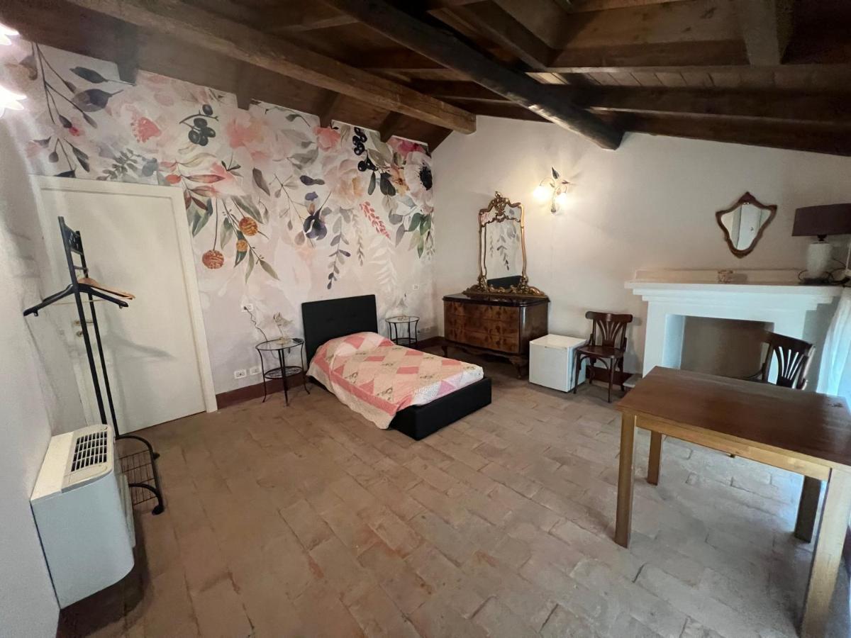 Agriturismo E Az. Agricola Ma.Mi Sale Εξωτερικό φωτογραφία